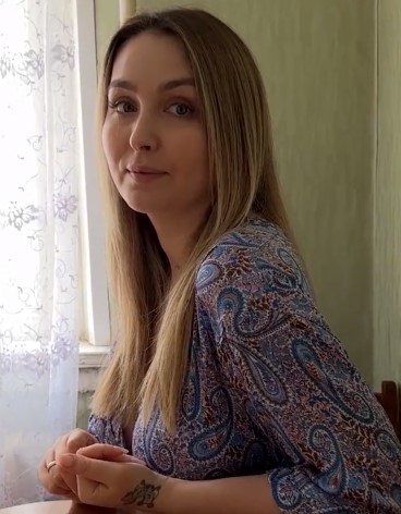 Случайный секс с мачехой Случайный секс с мачехой