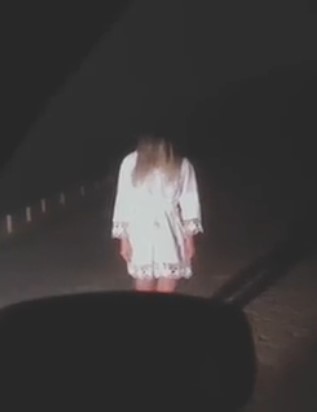 Трахнул девушку в белом из фильма звонок Трахнул девушку в белом из фильма звонок