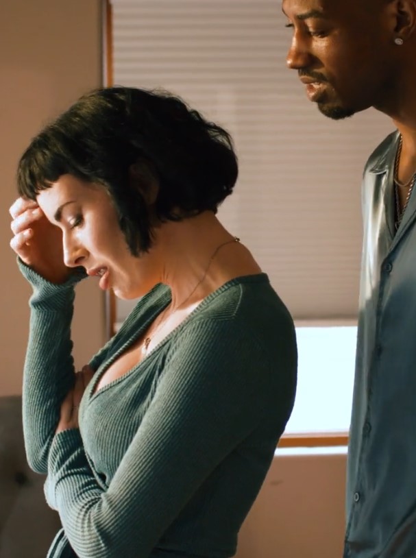 Уговорил жену для босса Уговорил жену для босса