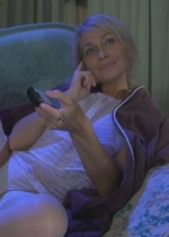 Зашел к соседке Зашел к соседке